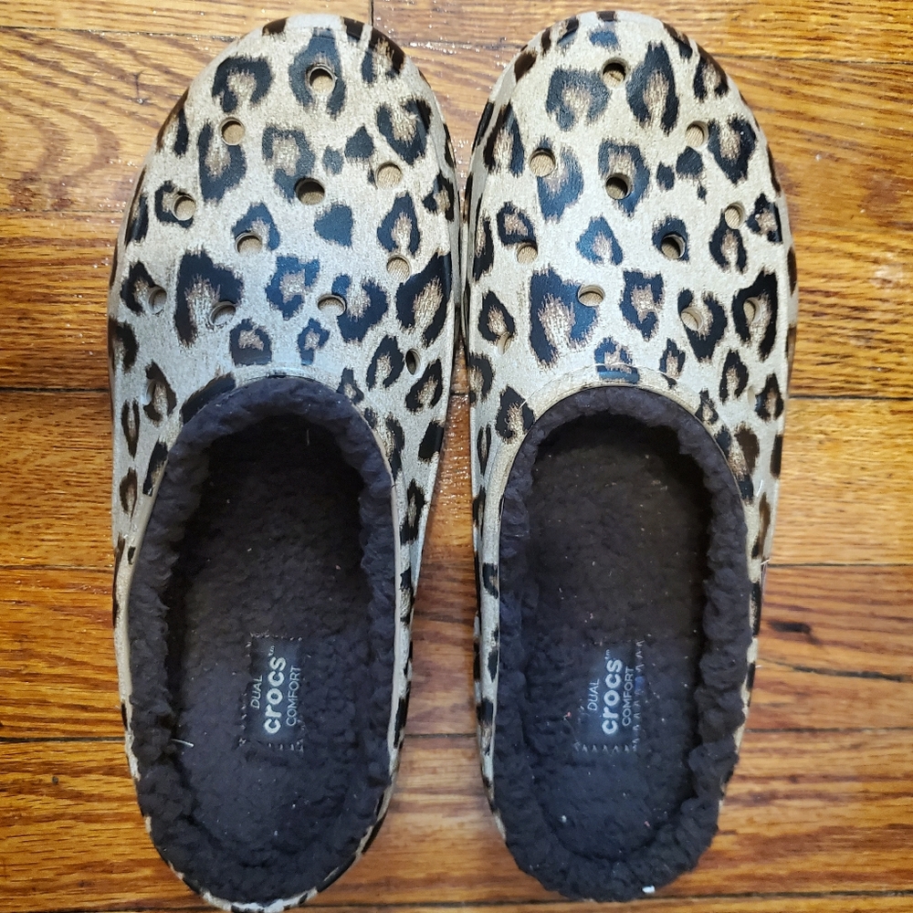 Womens Cheetah Croc Clog